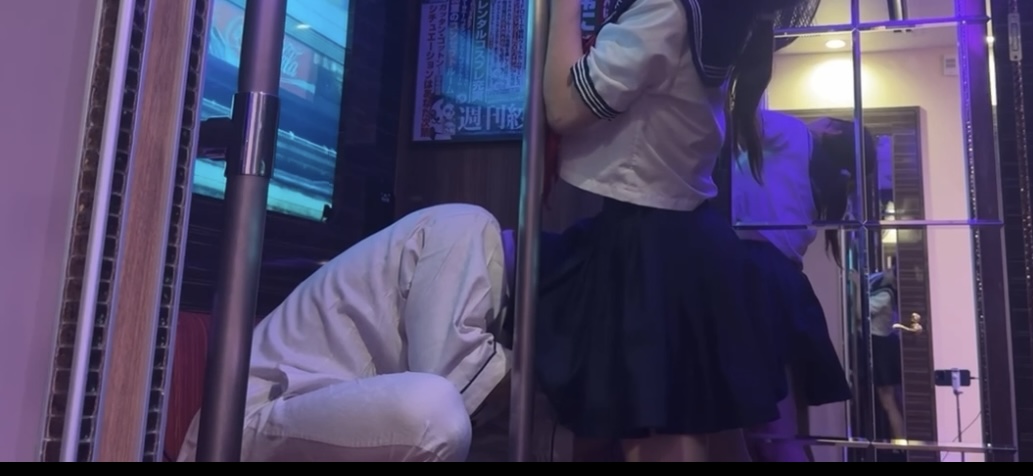 KEN（ケン） 電車で痴漢🚃②