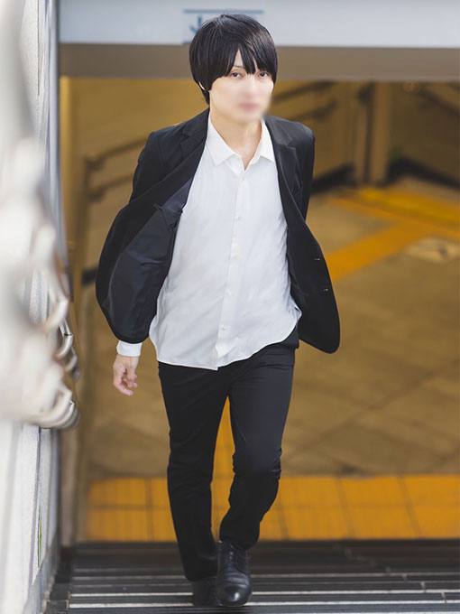IORI(イオリ) 感度が高まりきった肌にフェザータッチ