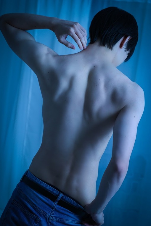 TOMOYA（トモヤ） ともやのせなか
