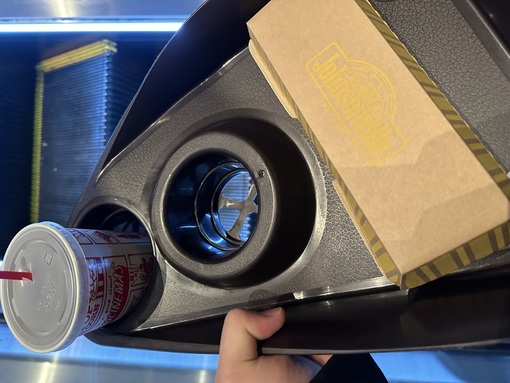 TORI（トウリ） 秒速5センチメートル